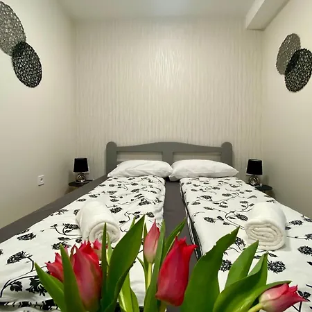 Harmonia Apartman *