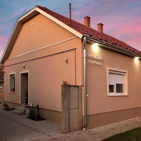 Apartament Harmonia Apartman *