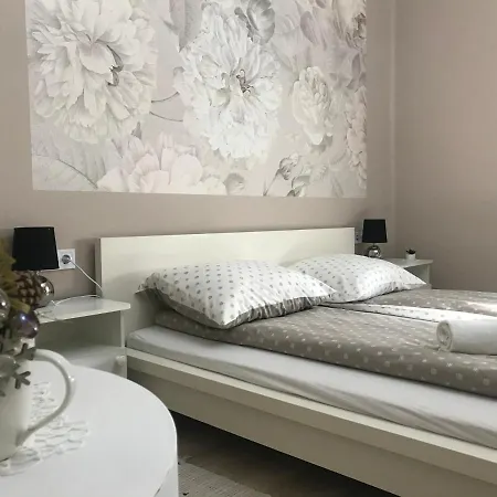 Harmonia Apartman Apartament Makó